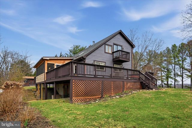 325 FOX RIDGE DR, Strasburg, VA 22657