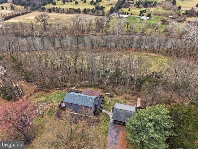 325 FOX RIDGE DR, Strasburg, VA 22657