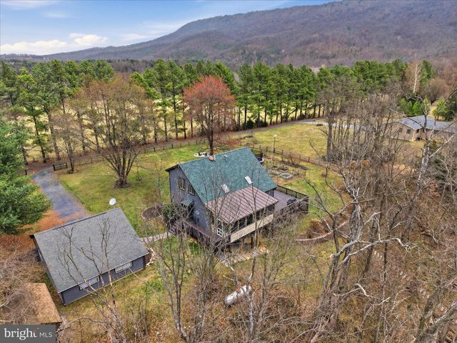 325 FOX RIDGE DR, Strasburg, VA 22657