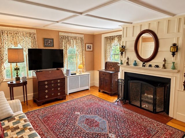 278 Main St, Kingston, MA 02364