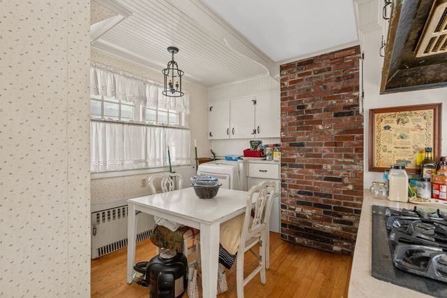 278 Main St, Kingston, MA 02364