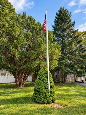 278 Main St, Kingston, MA 02364