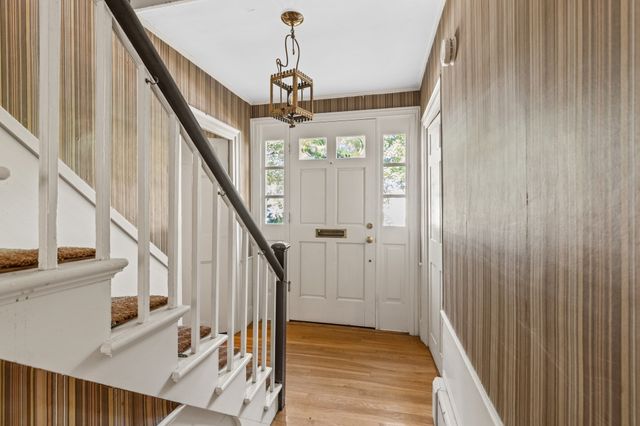 278 Main St, Kingston, MA 02364