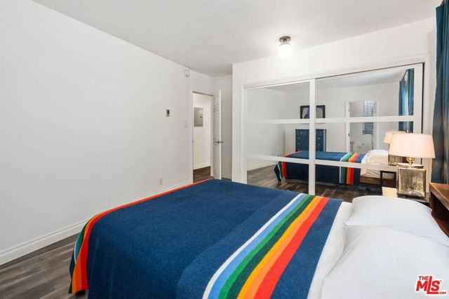 320 S Gramercy Place 105, Los Angeles, CA 90020