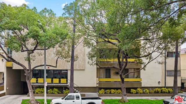 320 S Gramercy Place 105, Los Angeles, CA 90020