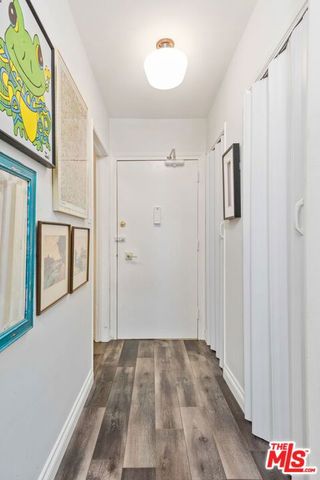 320 S Gramercy Place 105, Los Angeles, CA 90020