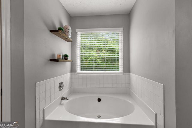 248 River Park Drive, Newnan, GA 30265