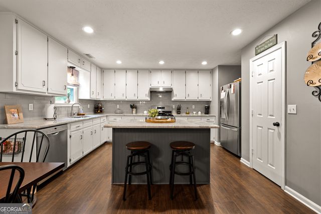248 River Park Drive, Newnan, GA 30265