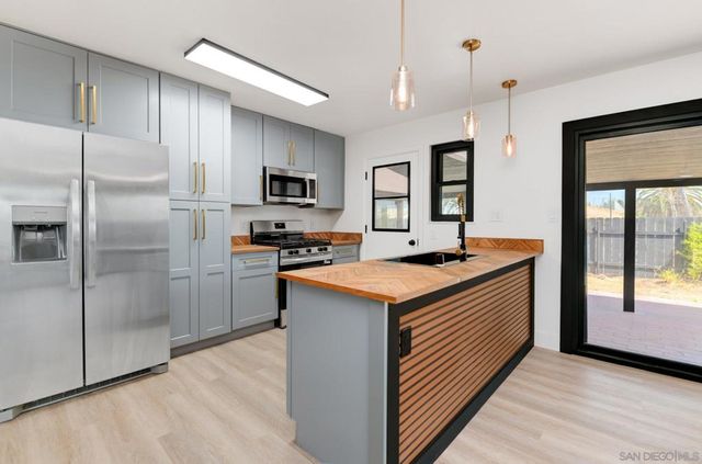 1340 Heron Ave, El Cajon, CA 92020