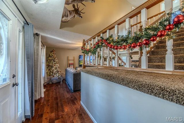 22198 Glencastle Lane, Lebanon, MO 65536