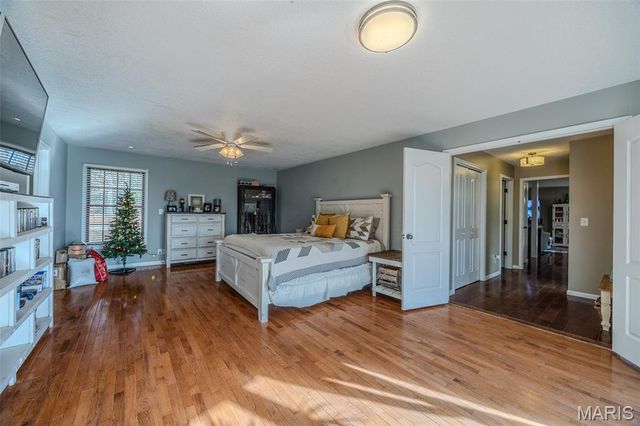 22198 Glencastle Lane, Lebanon, MO 65536