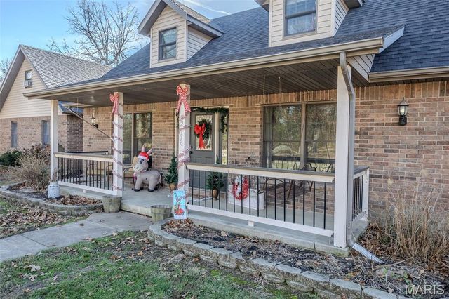 22198 Glencastle Lane, Lebanon, MO 65536