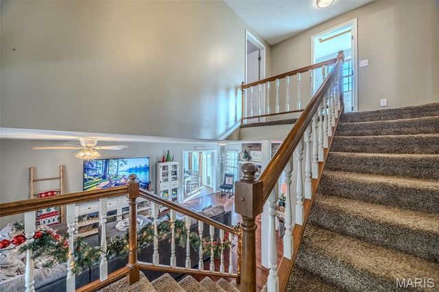 22198 Glencastle Lane, Lebanon, MO 65536