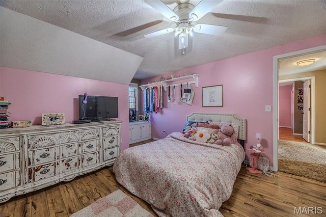 22198 Glencastle Lane, Lebanon, MO 65536