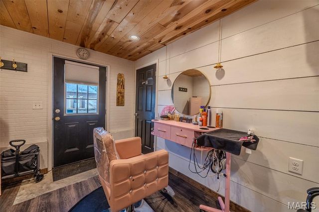 22198 Glencastle Lane, Lebanon, MO 65536