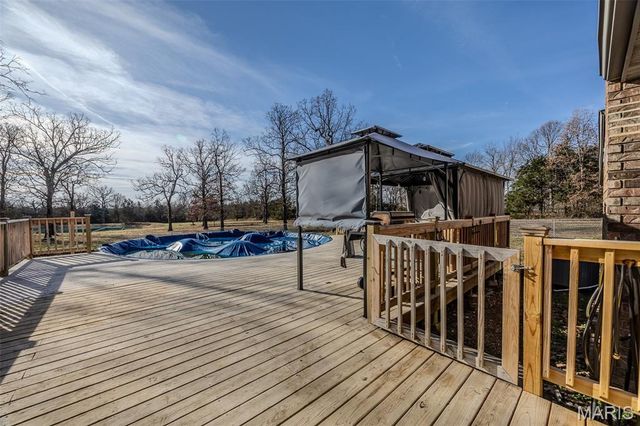 22198 Glencastle Lane, Lebanon, MO 65536