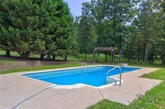 35 Prayer Trail, Aragon, GA 30104