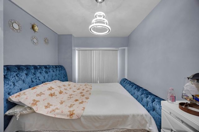 76 W 24th Street, Chicago Heights, IL 60411