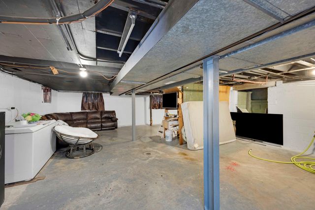 76 W 24th Street, Chicago Heights, IL 60411