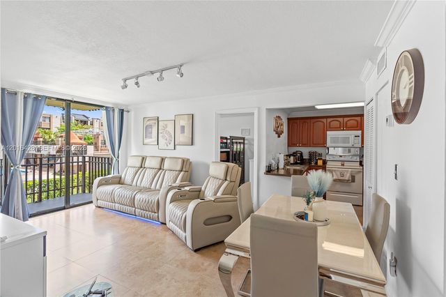 3561 SW 117th Ave 7-206, Miami, FL 33175
