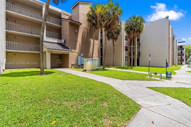3561 SW 117th Ave 7-206, Miami, FL 33175