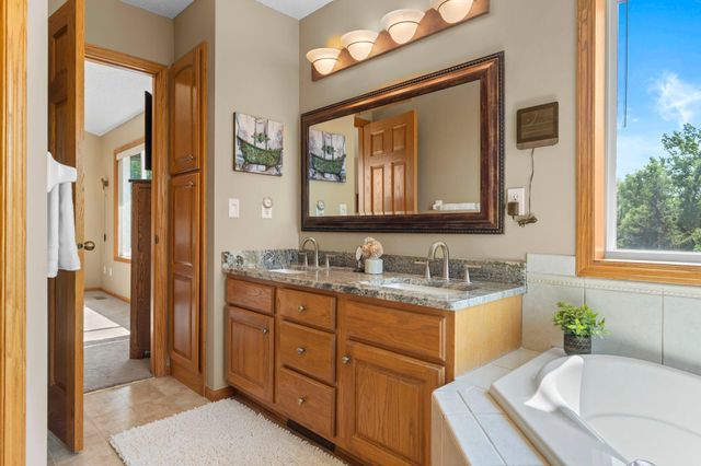 3331 98th Circle N, Brooklyn Park, MN 55443