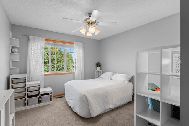 3331 98th Circle N, Brooklyn Park, MN 55443