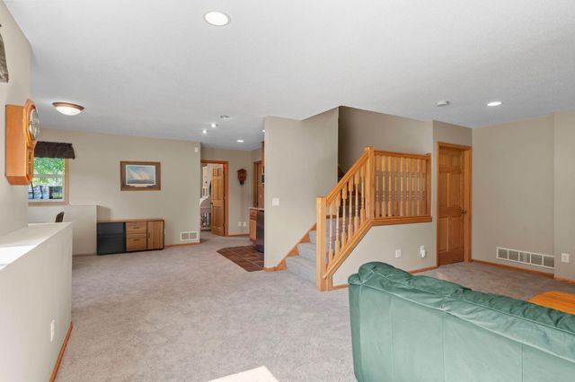 3331 98th Circle N, Brooklyn Park, MN 55443