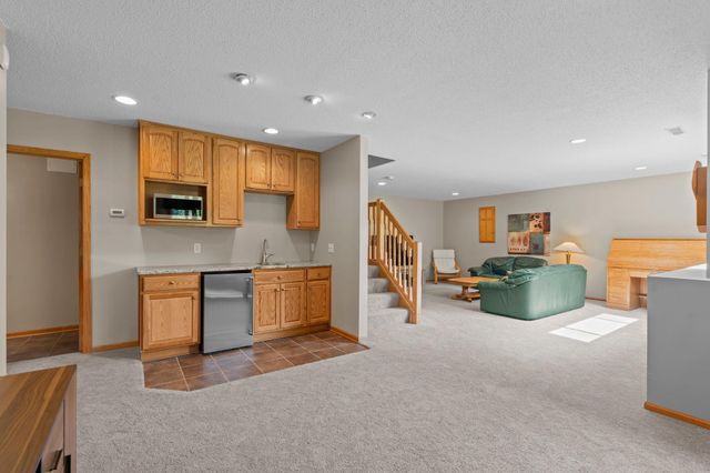 3331 98th Circle N, Brooklyn Park, MN 55443