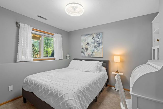 3331 98th Circle N, Brooklyn Park, MN 55443