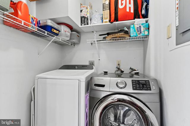 5412 OXFORD DR, Mechanicsburg, PA 17055