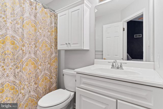 5412 OXFORD DR, Mechanicsburg, PA 17055