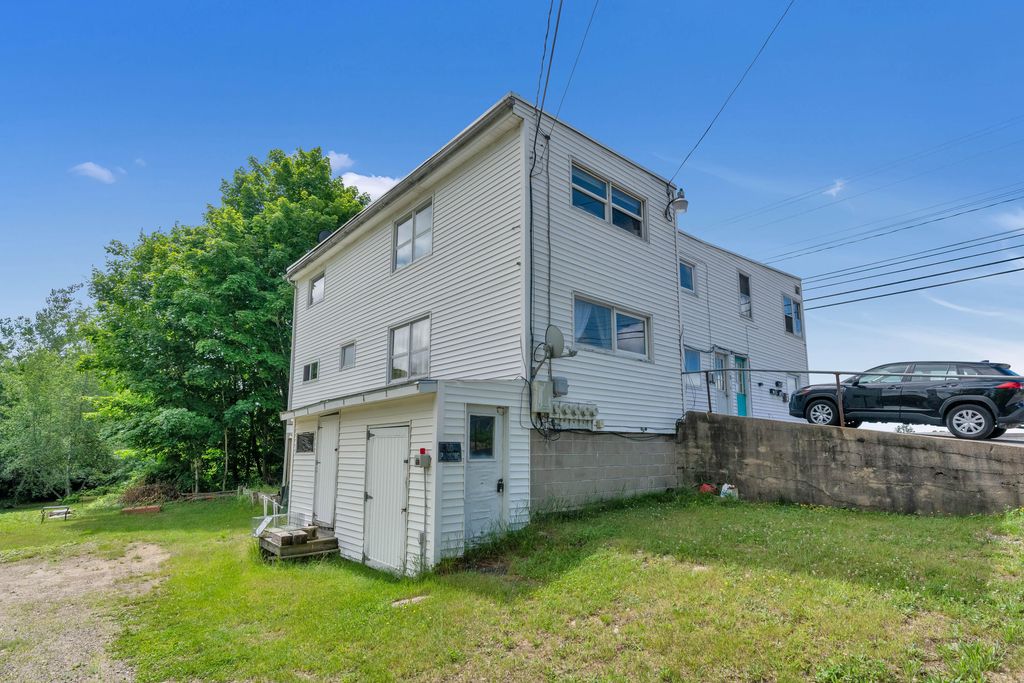 1322 Main Street, Sanford, ME 04073 — photo 2