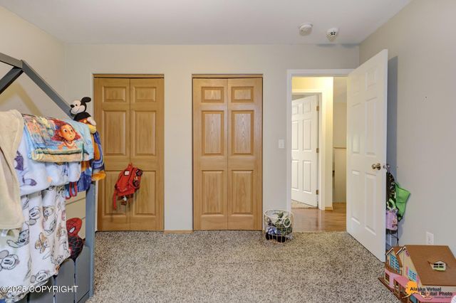 2475 N Raven's Flight Drive, Wasilla, AK 99654