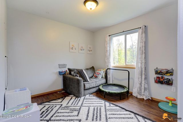 2475 N Raven's Flight Drive, Wasilla, AK 99654