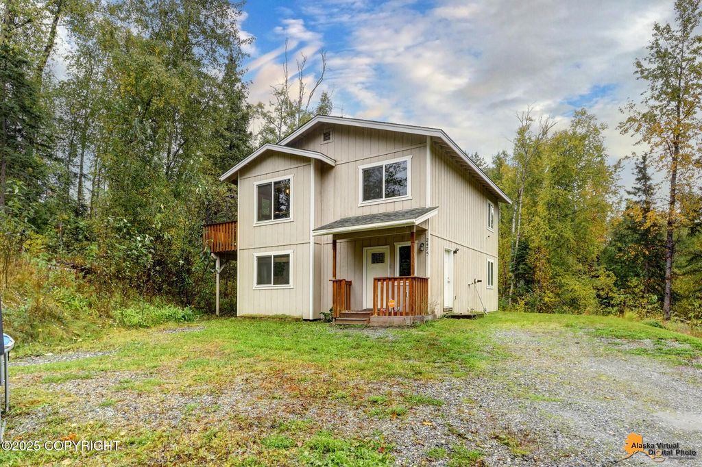 2475 N Raven's Flight Drive, Wasilla, AK 99654