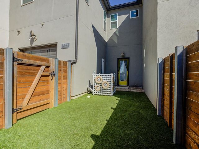 9015 Cattle Baron PATH 502, Austin, TX 78747