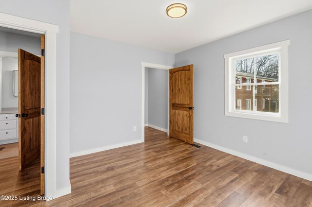 829 Old State Rd, Brandenburg, KY 40108