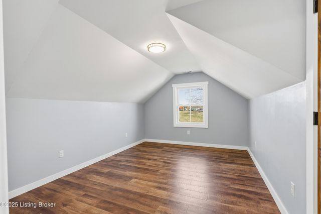 829 Old State Rd, Brandenburg, KY 40108