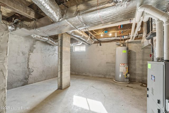 829 Old State Rd, Brandenburg, KY 40108