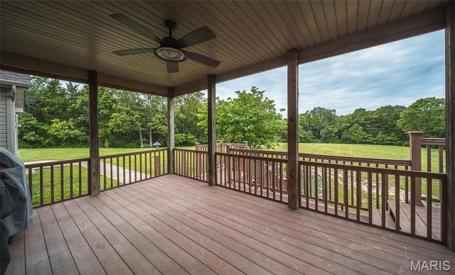 446 Cedar Breeze Drive, Sullivan, MO 63080