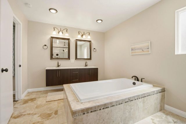 28221 Stonington Way, Escondido, CA 92026