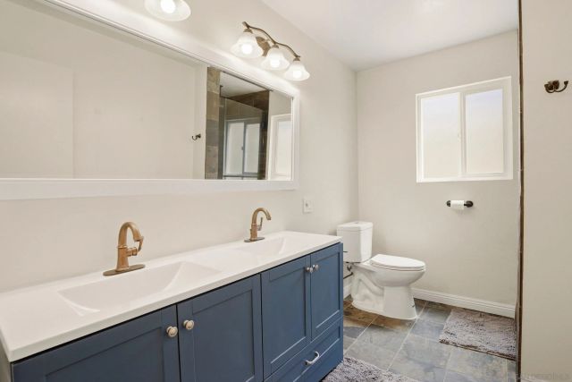 28221 Stonington Way, Escondido, CA 92026