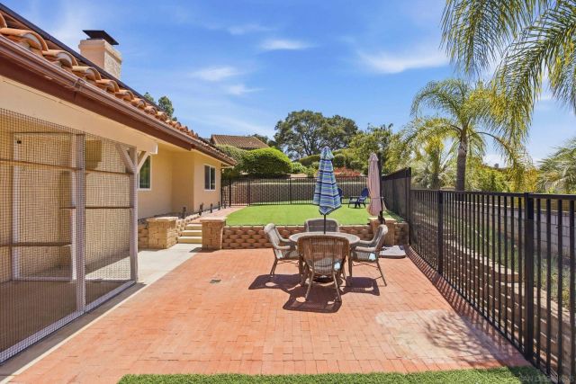 28221 Stonington Way, Escondido, CA 92026