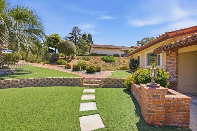 28221 Stonington Way, Escondido, CA 92026