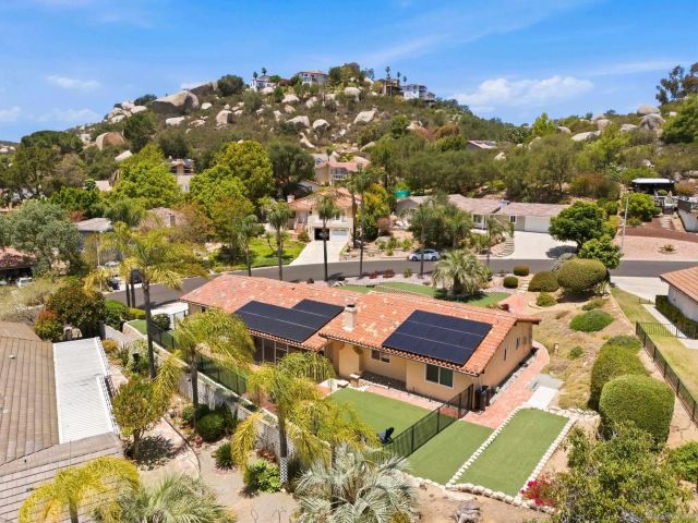 28221 Stonington Way, Escondido, CA 92026