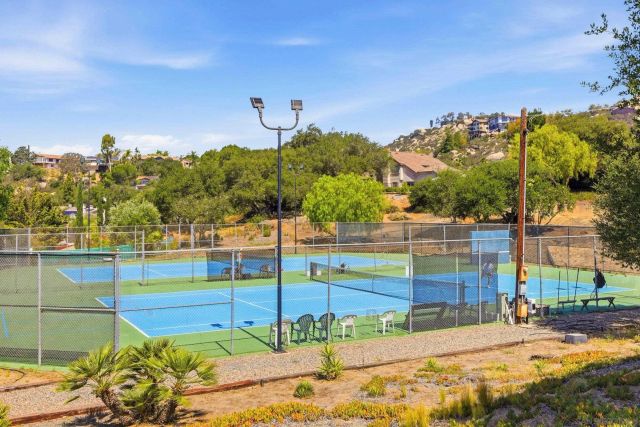 28221 Stonington Way, Escondido, CA 92026