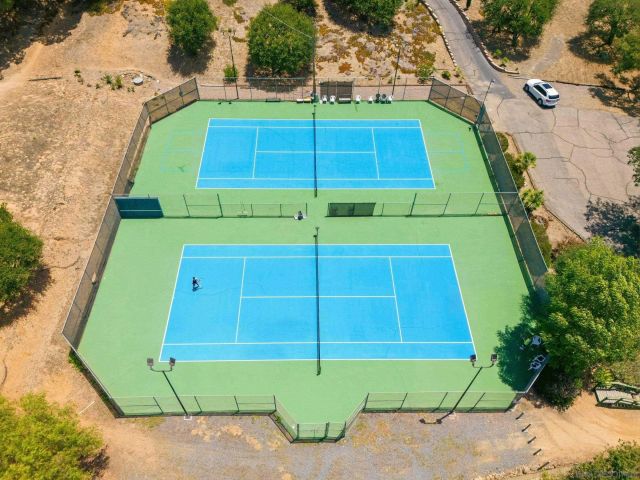 28221 Stonington Way, Escondido, CA 92026
