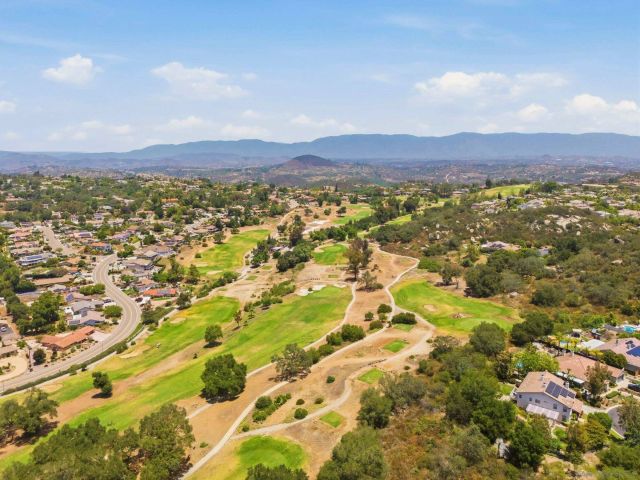 28221 Stonington Way, Escondido, CA 92026