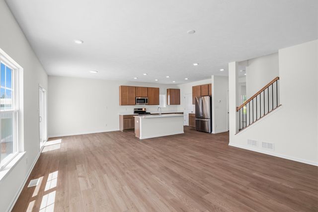 463 E 130th Avenue, Crown Point, IN 46307